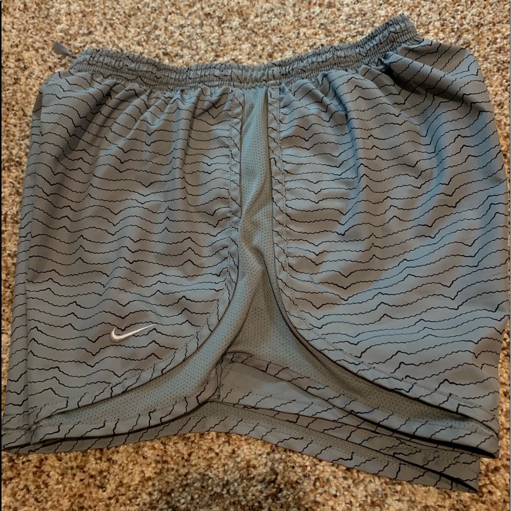 Women Nike shorts